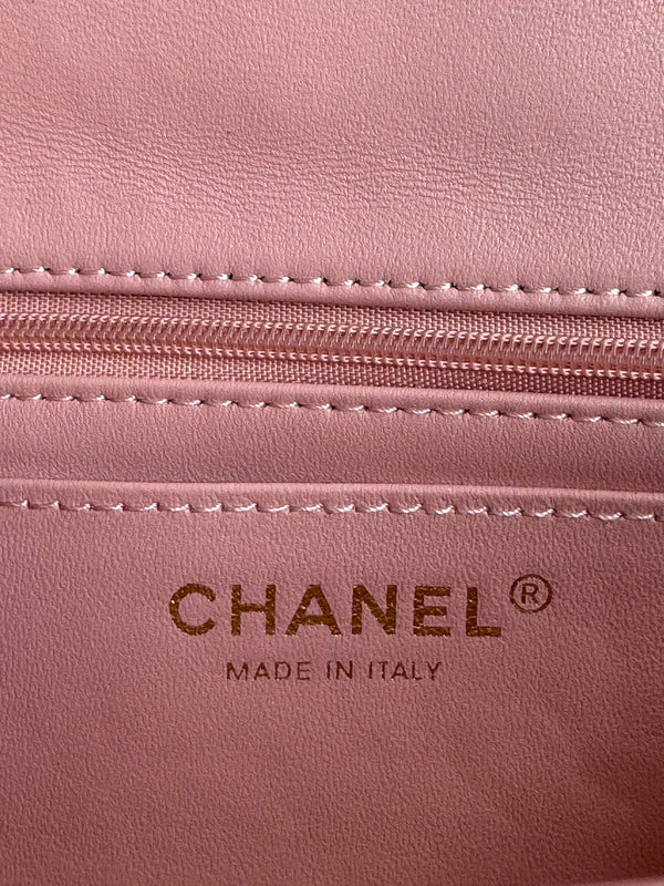 Borsa mini con patta 24c 20 cm con manico superiore in pelle di agnello rosa