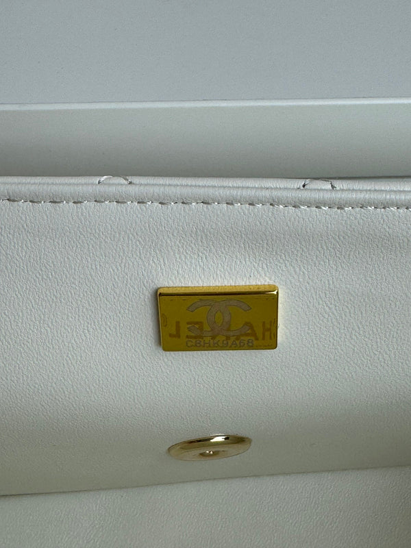 24c mini flap bag 20cm with top handle white lambskin