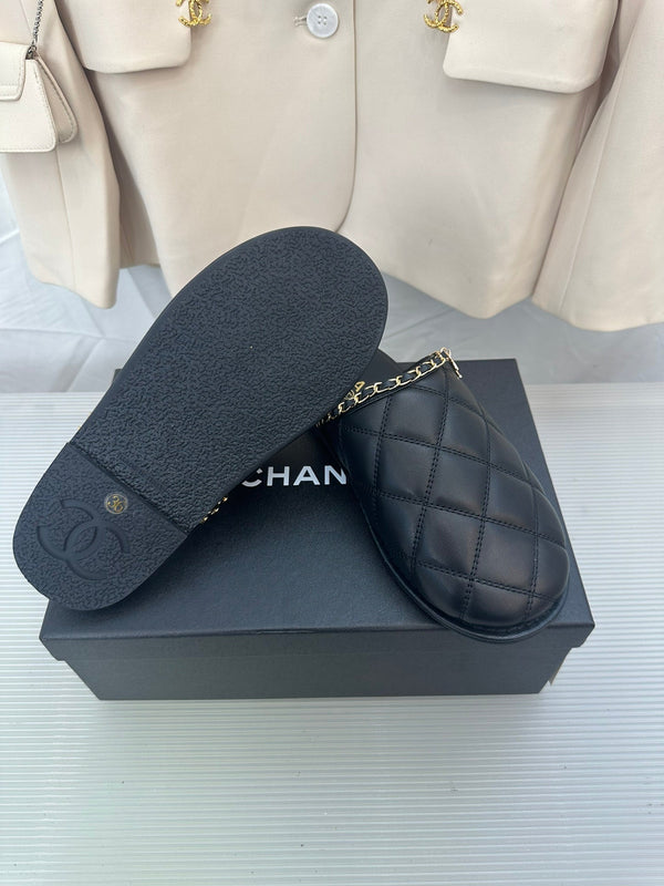 CC Black Lambskin Gold Chain Mules