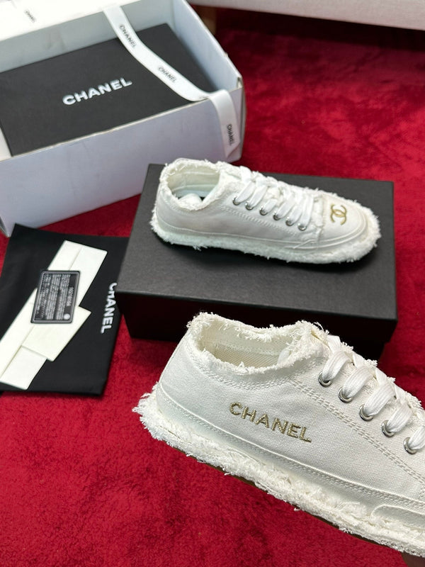CC 26S Sneaker Flowing Embroidery Denim Canvas 147788