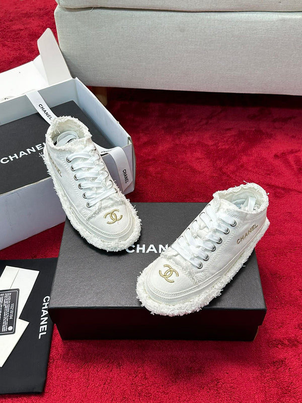 CC 26S Sneaker Flowing Embroidery Denim Canvas 147788