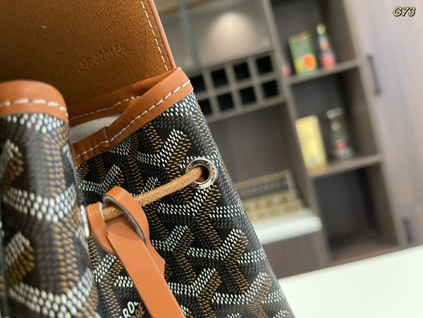 ZAINO ALPIN 37 IN PELLE DI AGNELLO MARRONE E TELA GOYARDINE