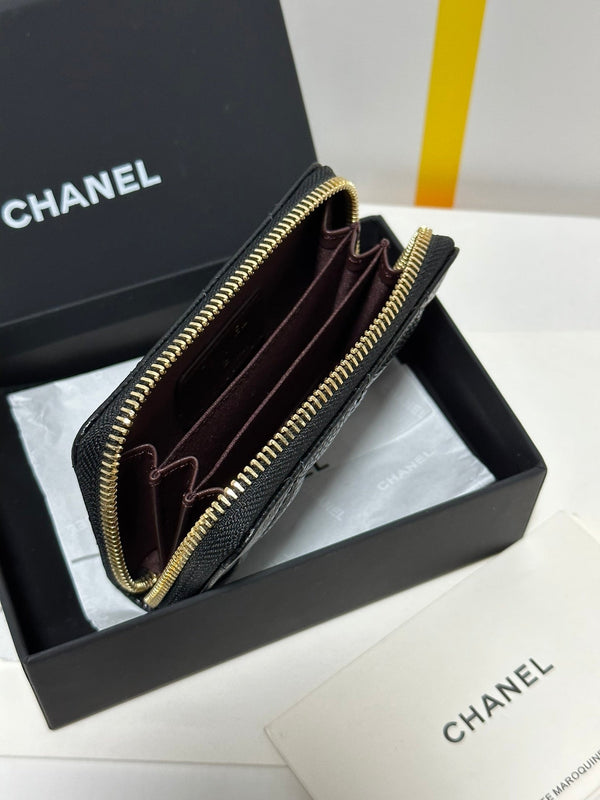 CC Classic Zipped Coin Purse Black Quilted Caviar Gold Buckle 243691