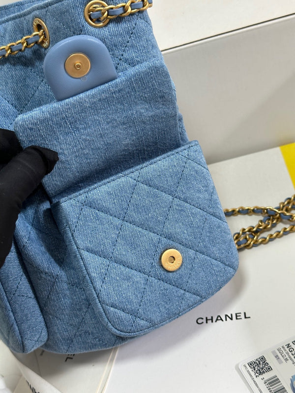 Zaino CC 25C 24,3 cm Demin Blu Denim lavato Hardware dorato 243645