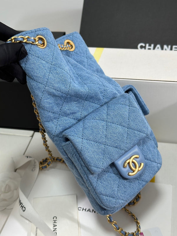 Zaino CC 25C 24,3 cm Demin Blu Denim lavato Hardware dorato 243645