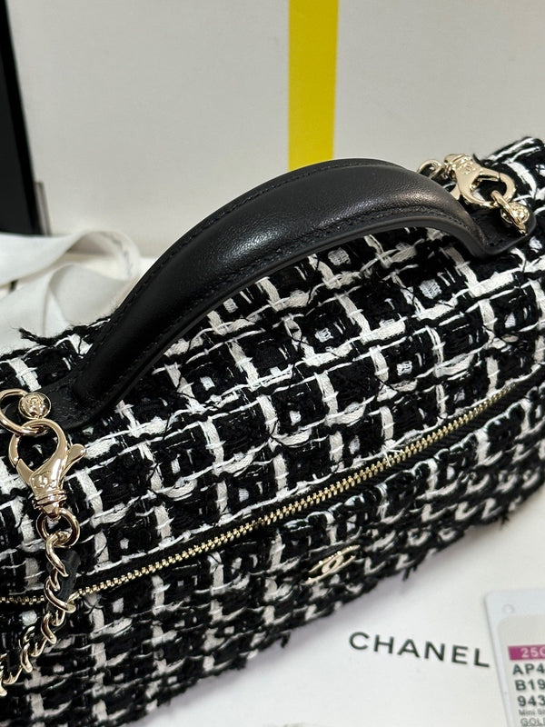 CC 25C Vanity Case Black White Tweed Light Gold Hardware 243667