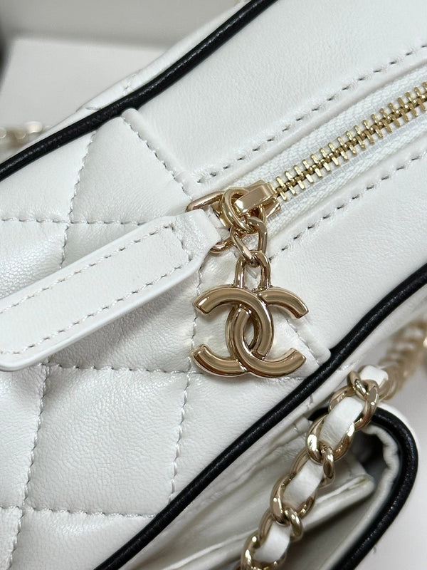 Zaino CC 25P Mini 18 Bianco Nero Pelle di agnello Hardware dorato 243521