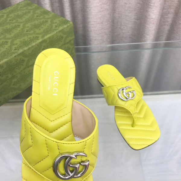 GG marmont logo - embellished mattelasse leather sandal in yellow