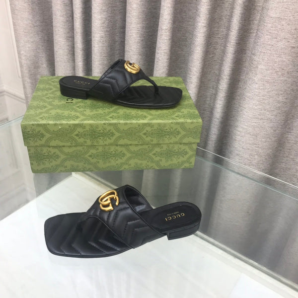 GG marmont logo - embellished mattelasse leather sandal in black