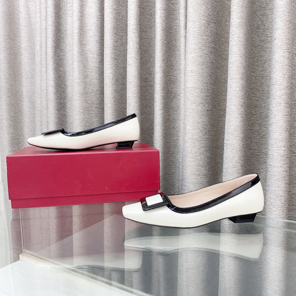 Viv Trompette Thick Heel Pumps White Cowhide Leather 283048