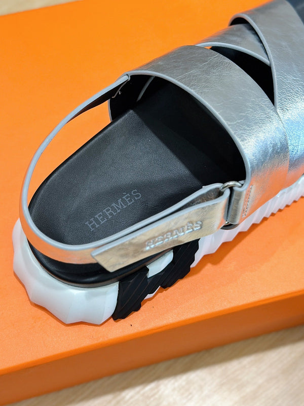 HM ELECTRIC SANDAL SILVER CALFSKIN