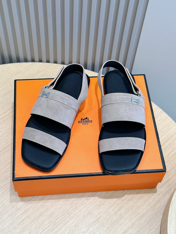 HM HENRIO FLAT SANDAL LIGHT GRAY SUEDE