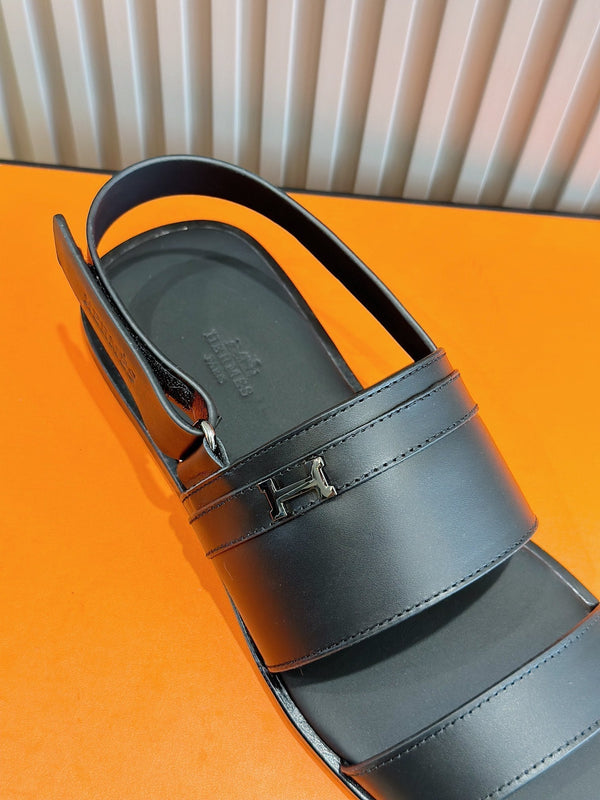HM HENRIO FLAT SANDAL BLACK CALFSKIN