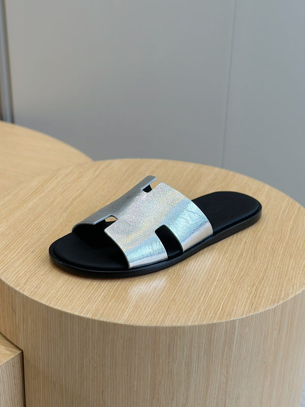 HM IZMIR SANDAL SILVER CALFSKIN