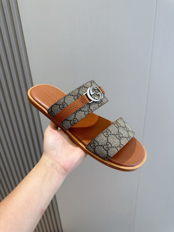 GG Men's Interlocking G Sandals Brown Cowhide 547645