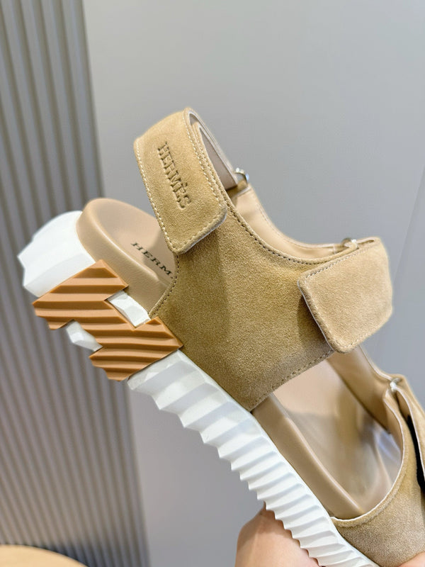 HM Men's Junior Sandal Beige Suede 643238