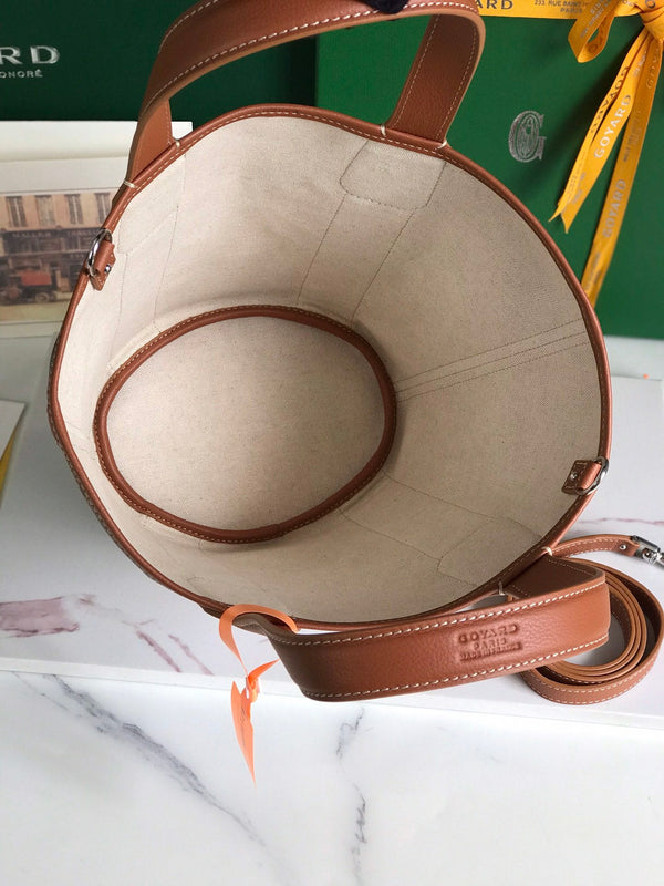 PICCOLO BELHARRA 24 IN TELA GOYARDINE NERA E PELLE DI AGNELLO MARRONE CHIARO