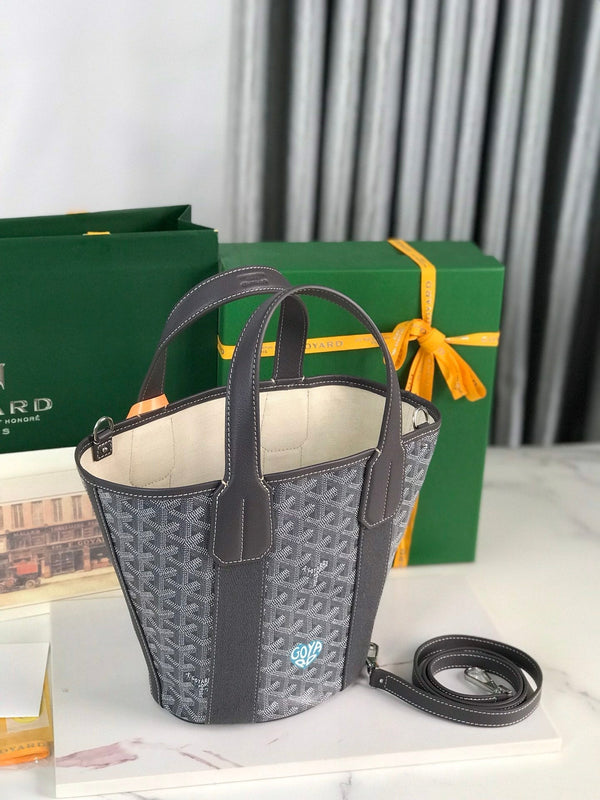 PICCOLO BELHARRA 24 IN TELA GOYARDINE GRIGIA E PELLE DI AGNELLO