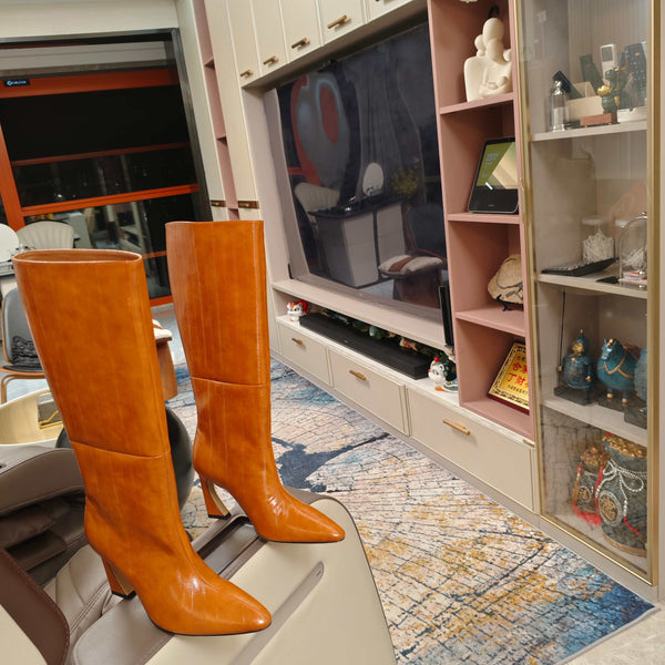 Fendi 25ss high-heeled boots caramel brown sheepskin 502720