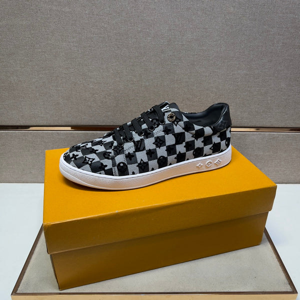 LV TRAINER BLACK MIX GREY DAMIER BREATHABLE FABRIC