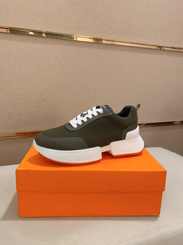 HM BOUNCING SNEAKER OLIVE WEAVE