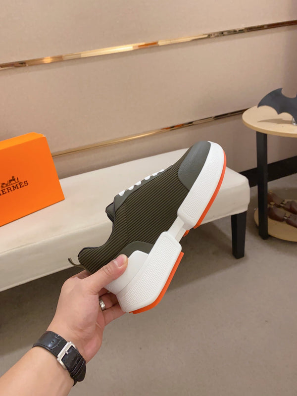 HM BOUNCING SNEAKER OLIVE WEAVE