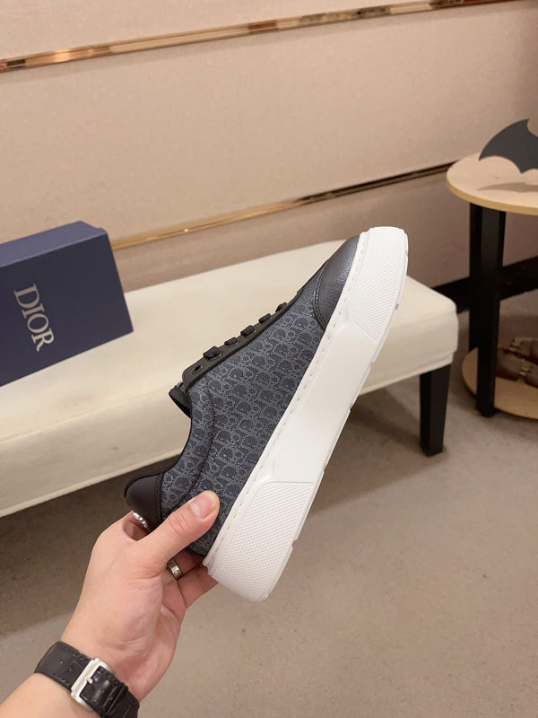 CD HOMME THICK-SOLE SNEAKERS BLACK CALFSKIN