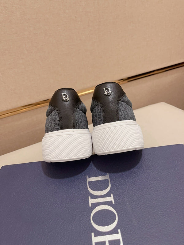 CD HOMME THICK-SOLE SNEAKERS BLACK CALFSKIN