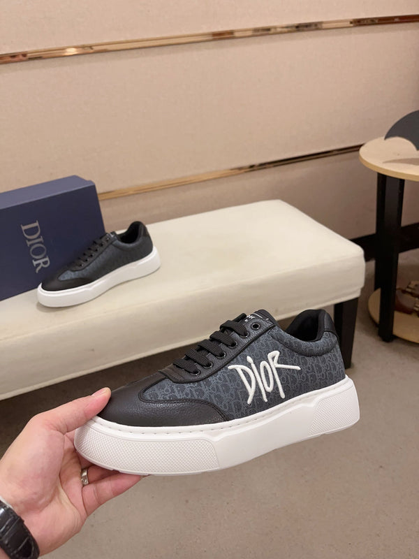 CD HOMME THICK-SOLE SNEAKERS BLACK CALFSKIN