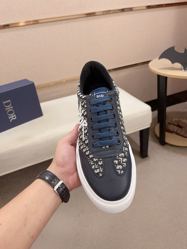 CD HOMME THICK-SOLE SNEAKERS NAVY CALFSKIN
