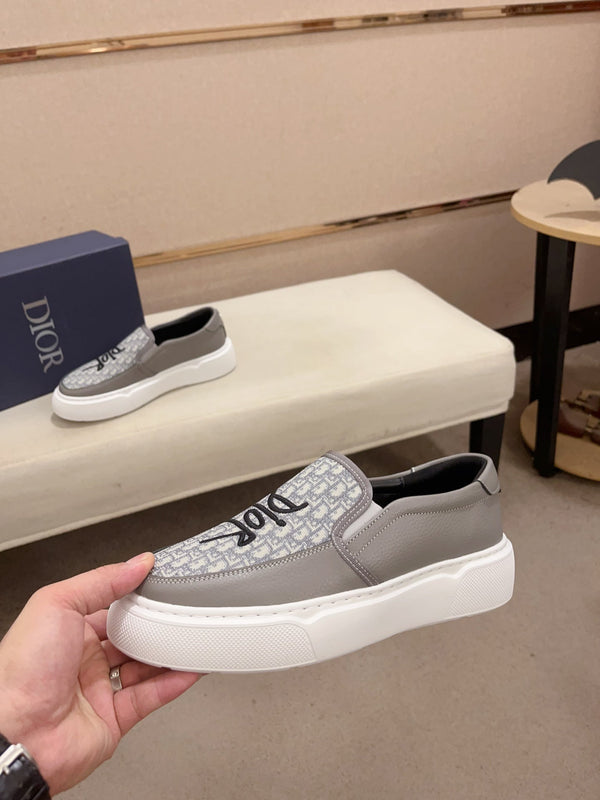 CD B23 SLIP ON GRAY CALFSKIN AND JACQUARD