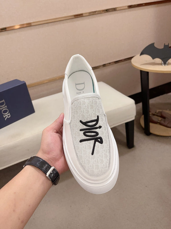 CD B23 SLIP ON WHITE CALFSKIN AND JACQUARD