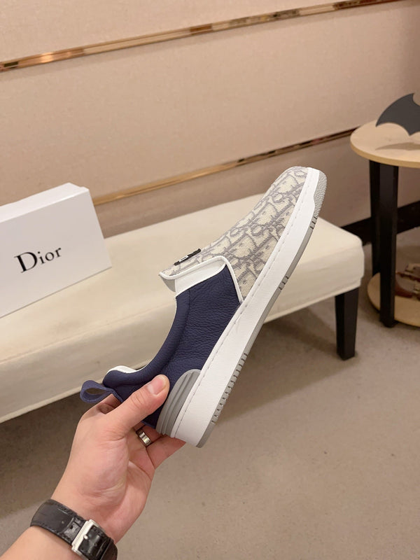 CD SOLAR SLIP-ON NAVY AND IVORY JACQUARD