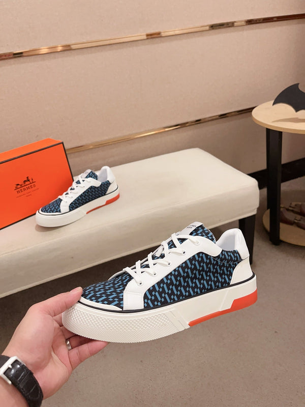 HM DAY SNEAKER SKY AND BLACK FABRIC