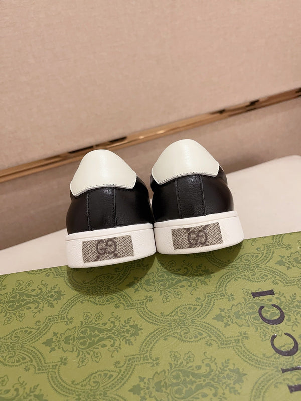 GG Men's Slip on Bee Black Cowhide 533939