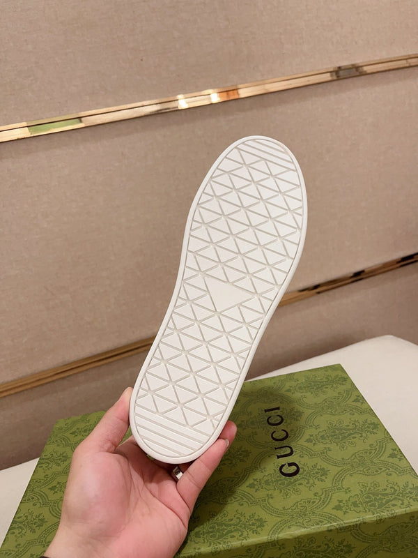 GG Men's Slip on Bee White Cowhide 533940