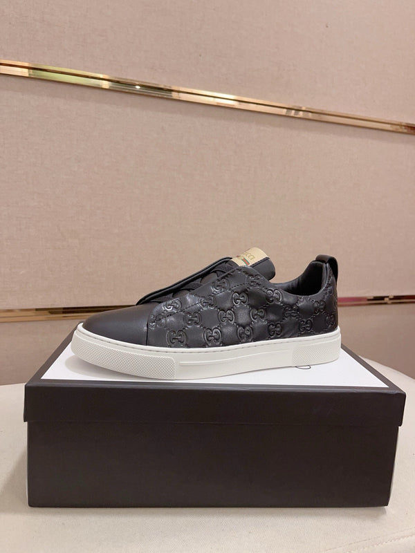 GG Men's Sneaker Black Sheepskin 448471