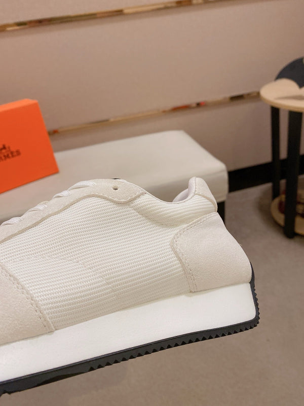 HM Men's Escape Sneaker White Suede 583104