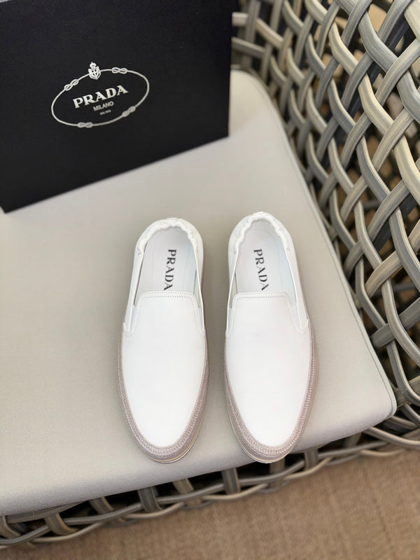 PRA LOAFER IN EGG NOG WHITE SUEDE