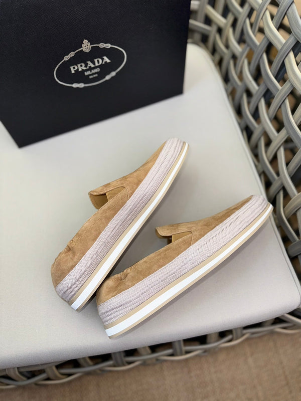 PRA LOAFER IN EGG NOG BEIGE SUEDE