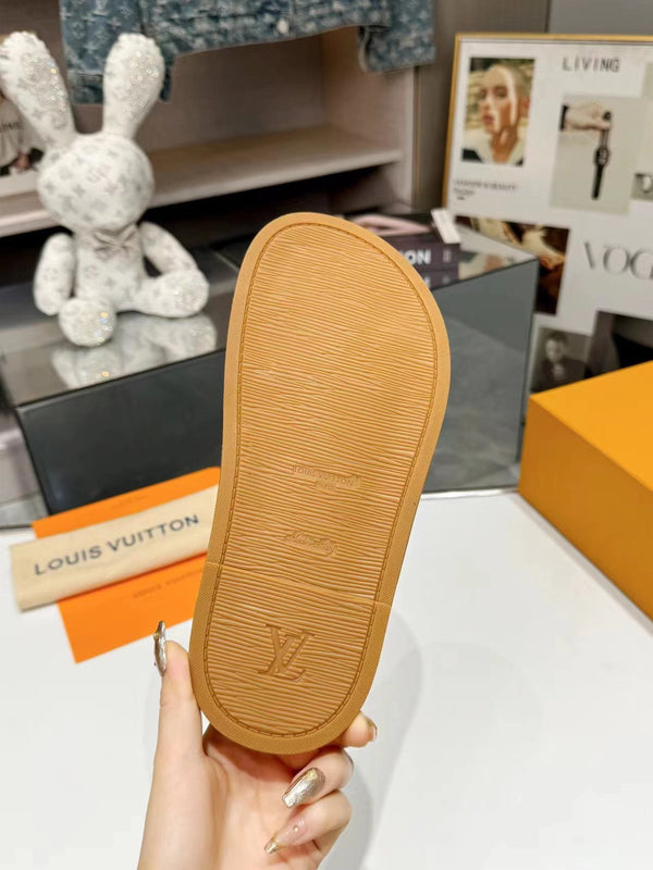 lv bliss corss sandal mule cream textile calfskin