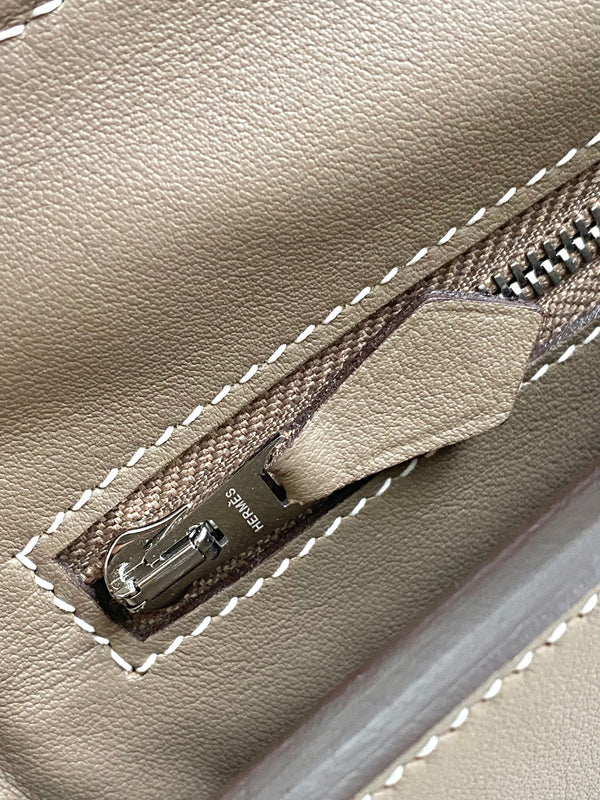 HM 24/24 Mini Bag 21cm Etoupe Evercolor Leather Silver Hardware