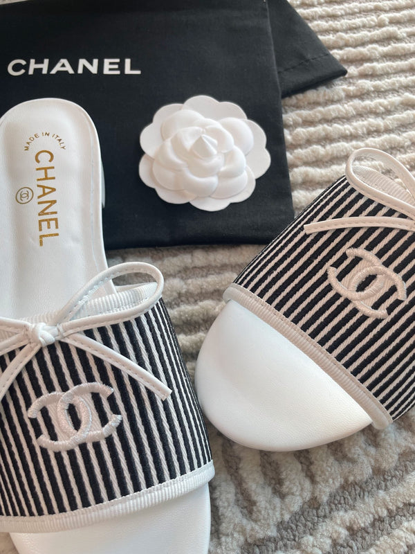 mule sandal white black embroidered fabric calfskin