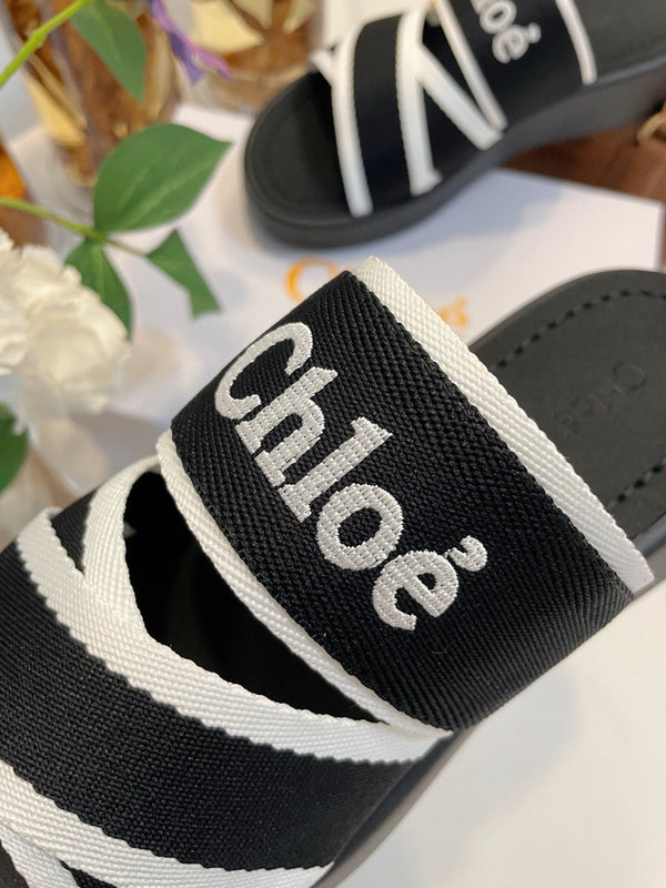 CHLOÉ WOODY WEDGE SANDALS IN BLACK MIX WHITE CANVAS WITH RUBBER SOLE