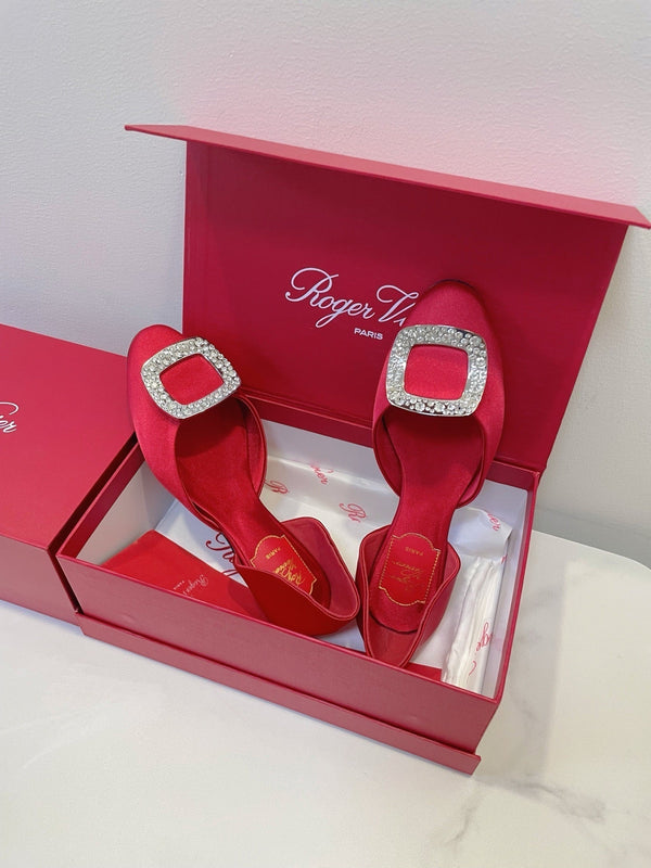 Viv Chips Ballerina Flat Red Silk 329266