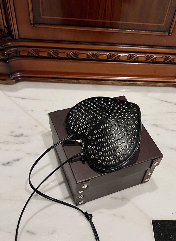 LE COEUR BAG 21 IN BLACK STUDDED CALFSKIN