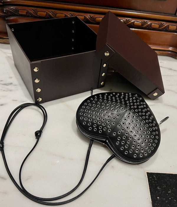 LE COEUR BAG 21 IN BLACK STUDDED CALFSKIN