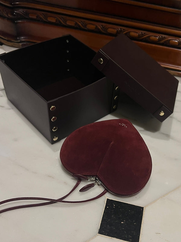 LE COEUR BAG 21 IN BURGUNDY RED SUEDE