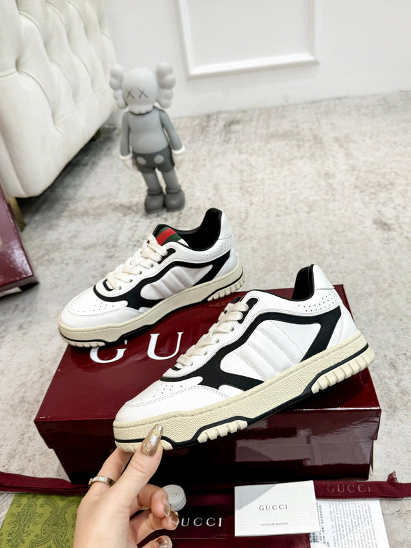 Sneaker GG Re-Web da uomo in pelle di vitello bianca e nera 534247