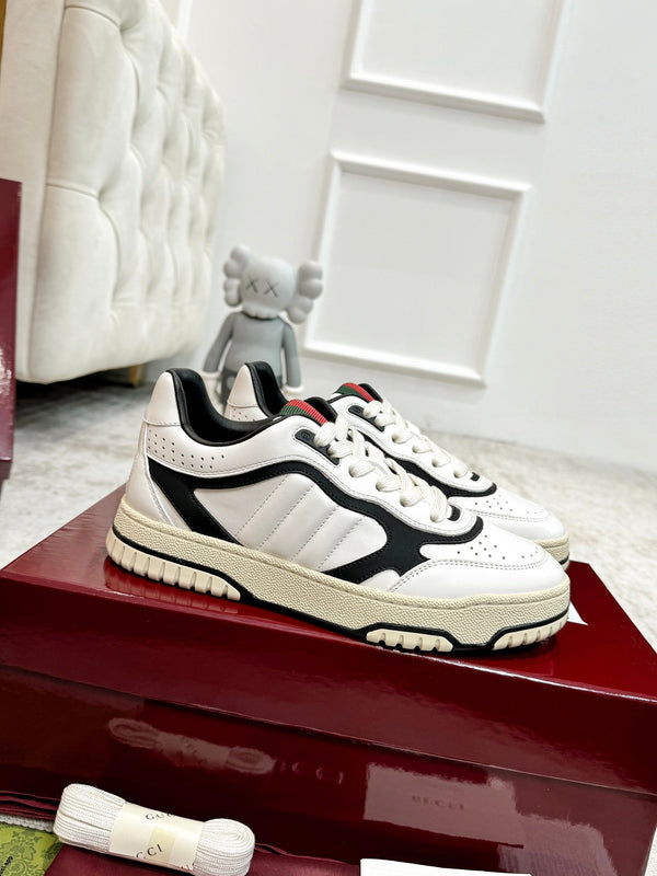 Sneaker GG Re-Web da uomo in pelle di vitello bianca e nera 534247